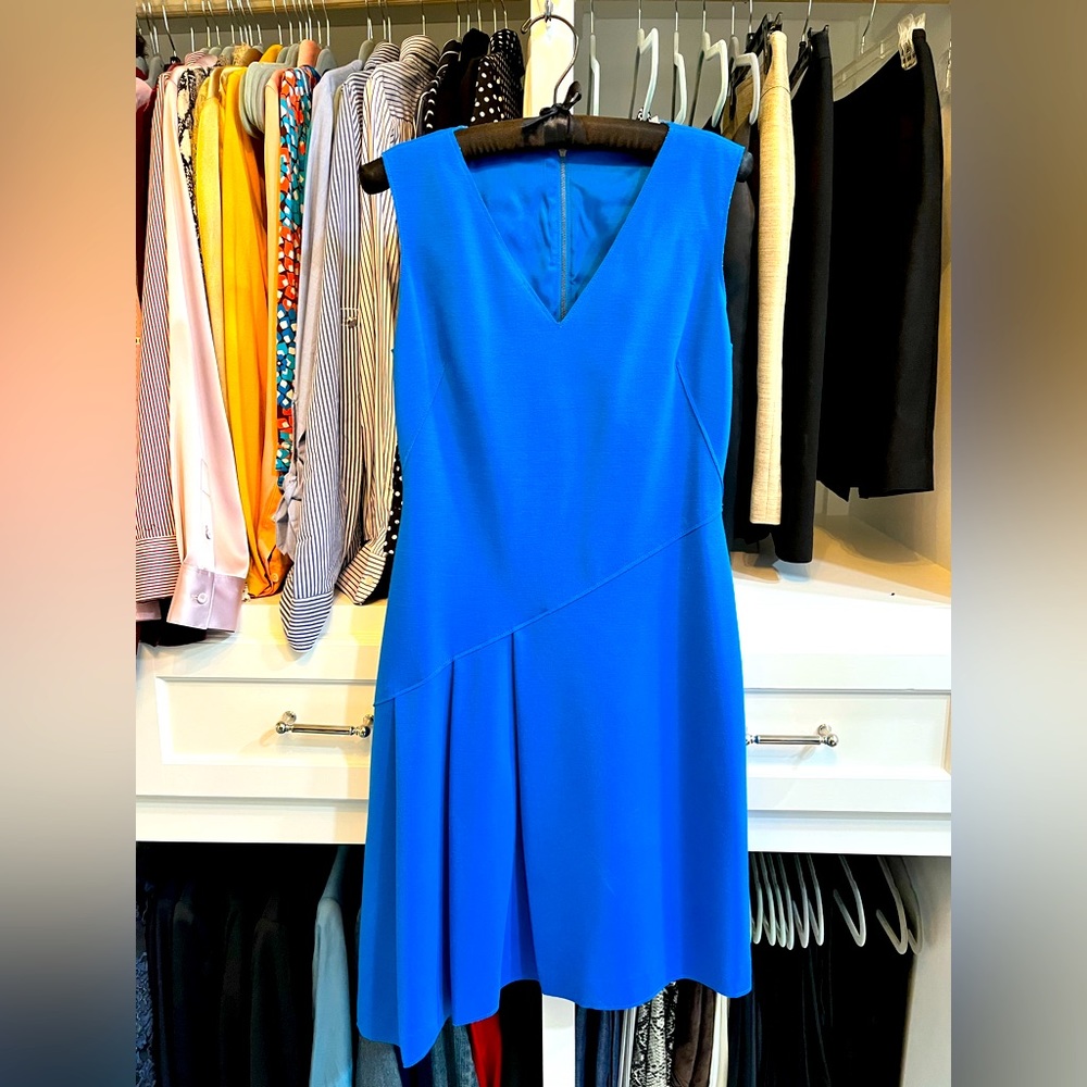 T Tahari Sleeveless Dress, Fitted, Royal Blue, Lined, Sz 6, Like New